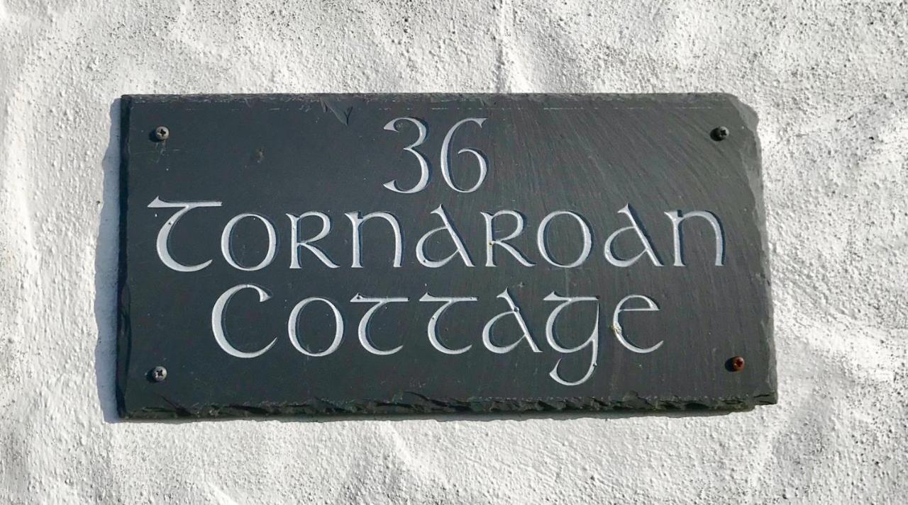 Tornaroan Cottage Ballycastle Extérieur photo