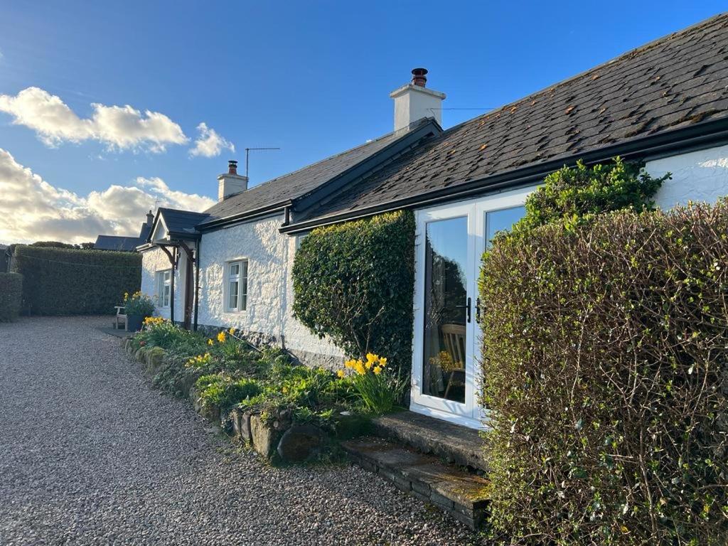 Tornaroan Cottage Ballycastle Extérieur photo